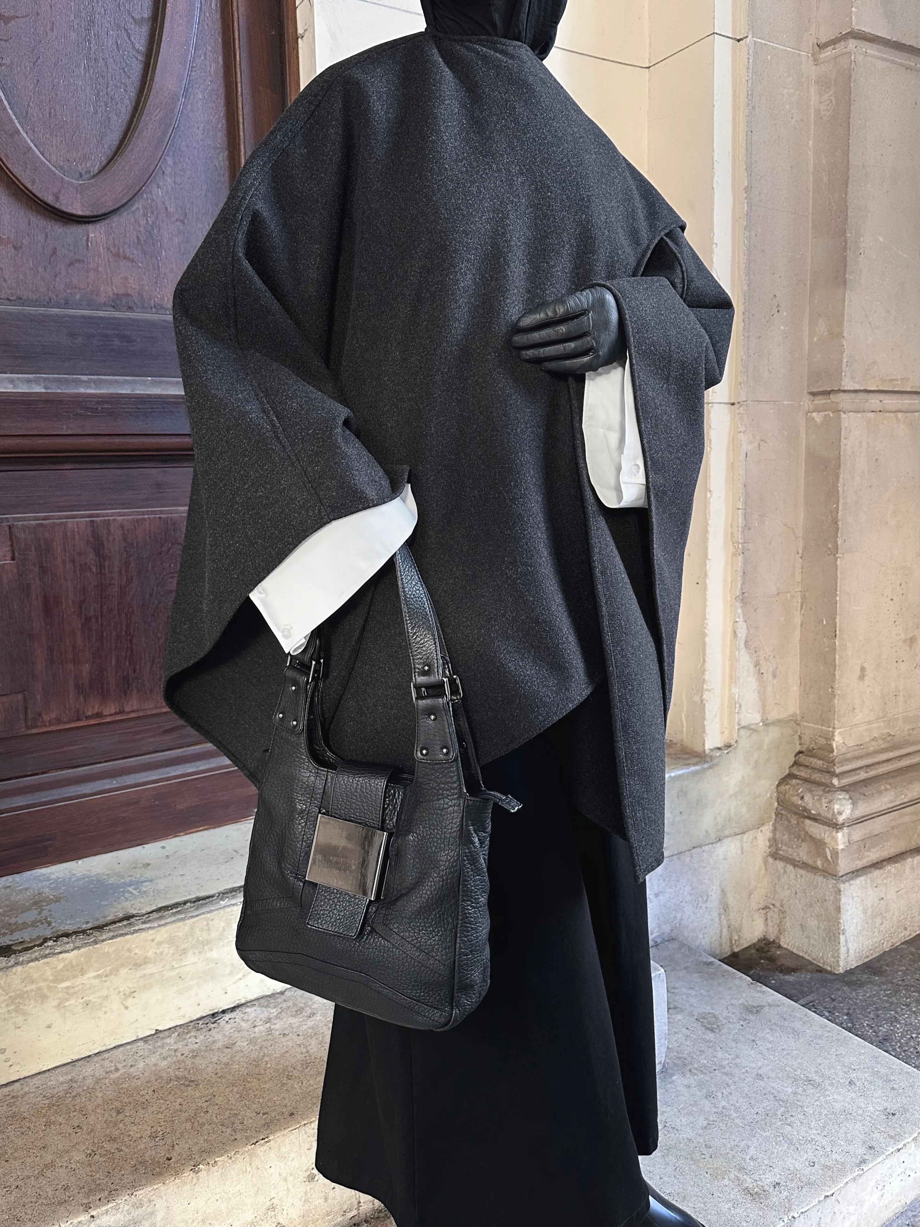 Cape croisée — Gris - Image 3